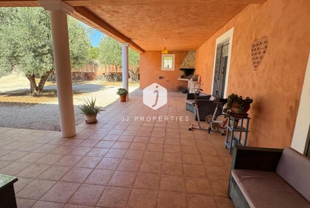 Aus zweiter Hand - Landgut -
Albatera - Inland