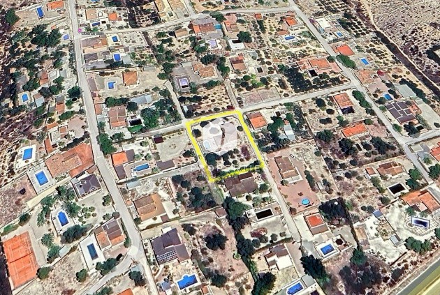 Aus zweiter Hand - Landgut -
Albatera - Inland