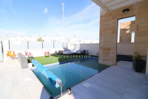 D'occasion - Villa -
Orihuela Costa - Costa Blanca