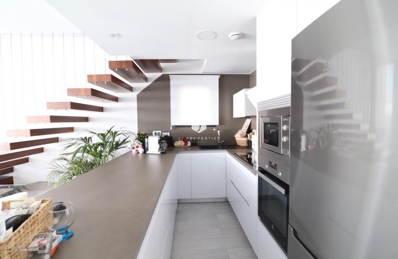 D'occasion - Villa -
Orihuela Costa - Costa Blanca