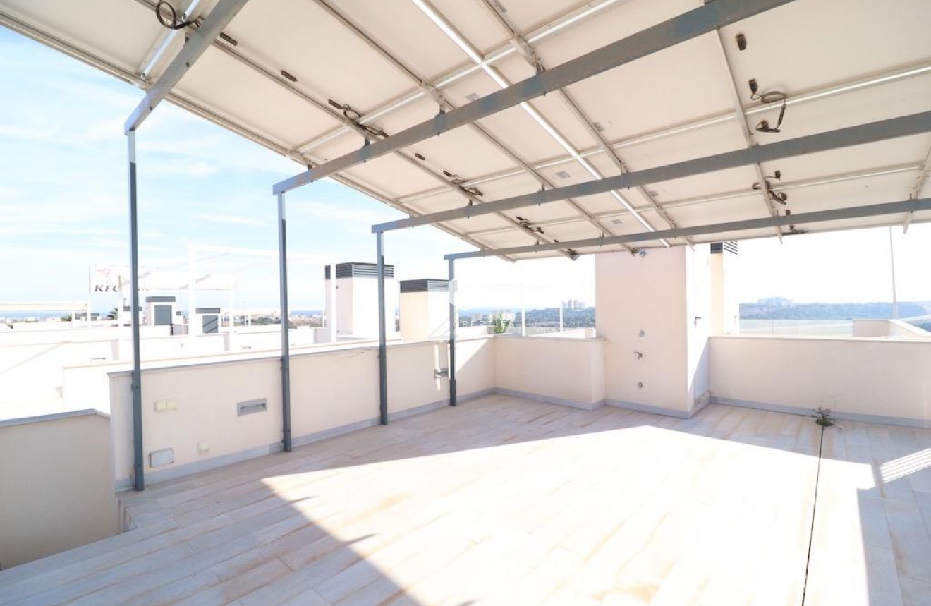 D'occasion - Villa -
Orihuela Costa - Costa Blanca