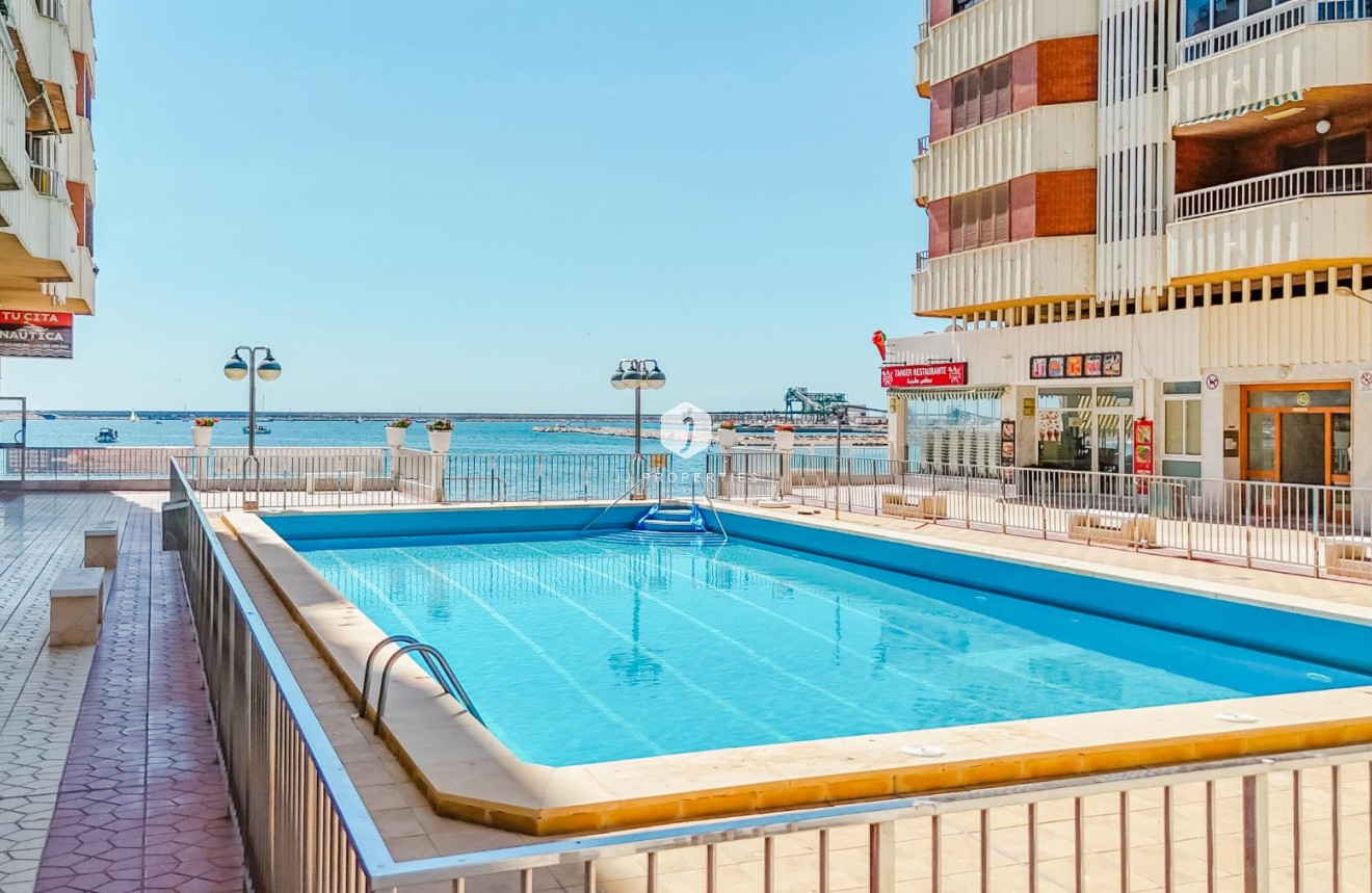 D'occasion - Appartement -
Torrevieja - Costa Blanca