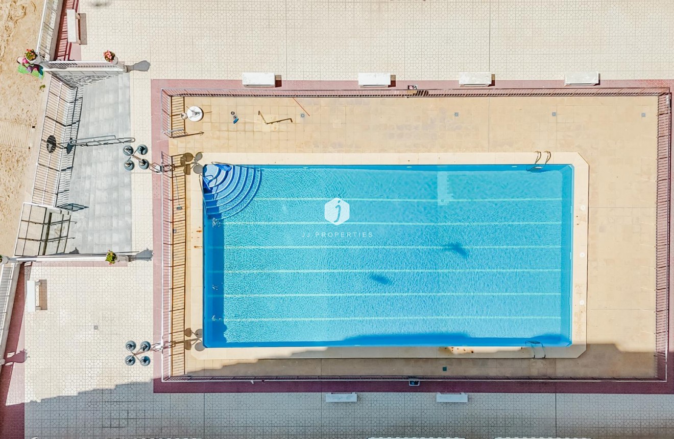 D'occasion - Appartement -
Torrevieja - Costa Blanca