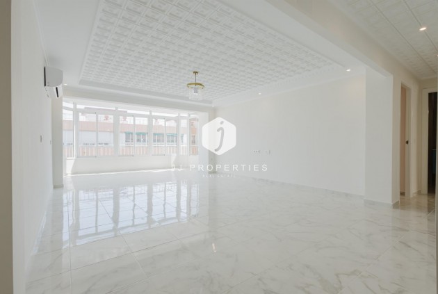 D'occasion - Appartement -
Torrevieja - Costa Blanca