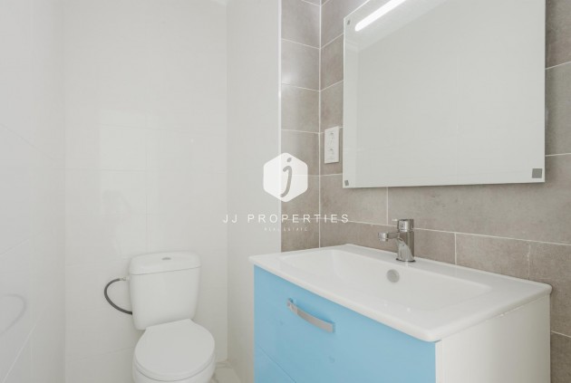 D'occasion - Appartement -
Torrevieja - Costa Blanca