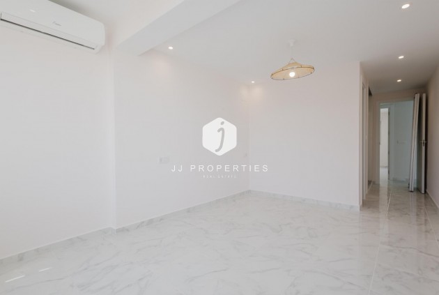 D'occasion - Appartement -
Torrevieja - Costa Blanca