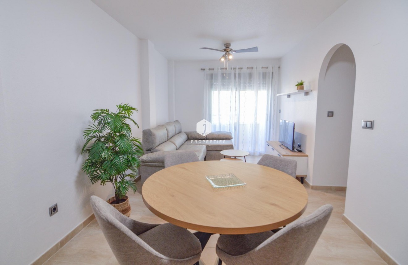 Aus zweiter Hand - Wohnung -
Torrevieja - Playa del Cura