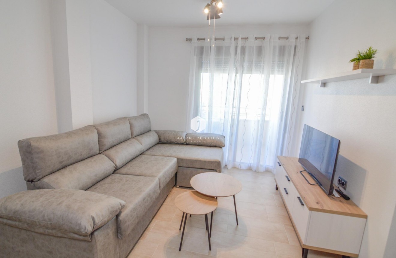 Aus zweiter Hand - Wohnung -
Torrevieja - Playa del Cura