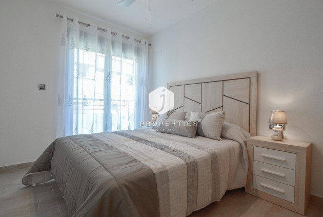 Aus zweiter Hand - Wohnung -
Torrevieja - Playa del Cura