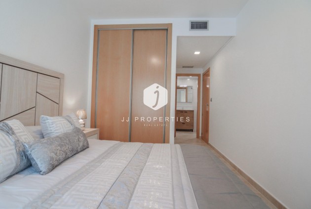 Aus zweiter Hand - Wohnung -
Torrevieja - Playa del Cura