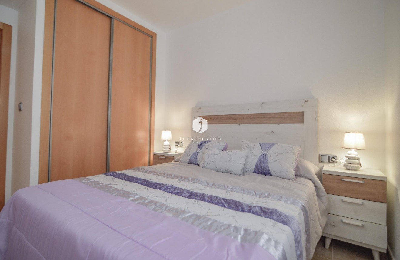 Aus zweiter Hand - Wohnung -
Torrevieja - Playa del Cura