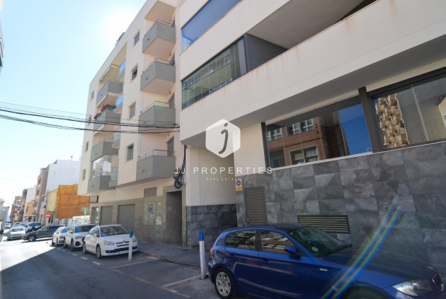 Aus zweiter Hand - Wohnung -
Torrevieja - Playa del Cura