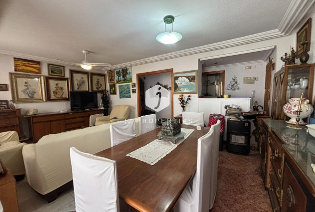 Aus zweiter Hand - Wohnung -
Torrevieja