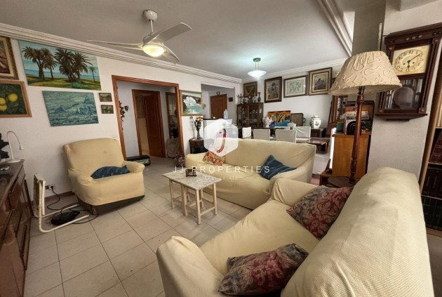 Aus zweiter Hand - Wohnung -
Torrevieja