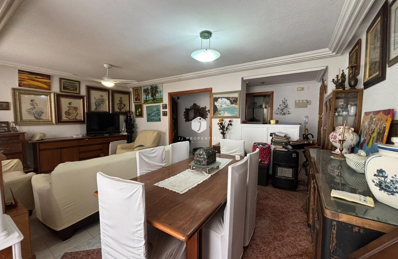 Aus zweiter Hand - Wohnung -
Torrevieja