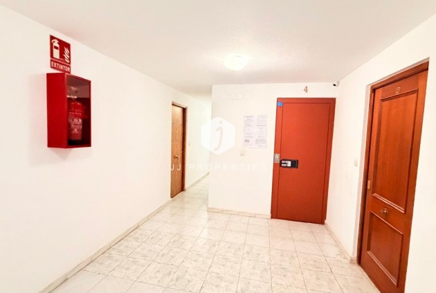 Aus zweiter Hand - Wohnung -
Torrevieja - Centro