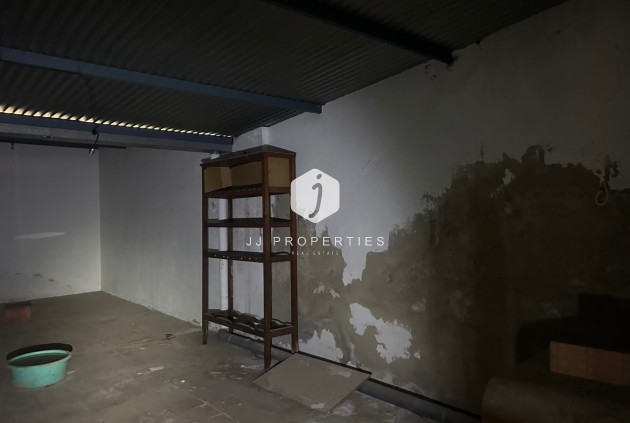 Aus zweiter Hand - Chalet -
Jacarilla - Inland