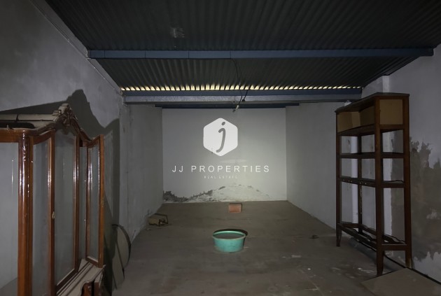 Aus zweiter Hand - Chalet -
Jacarilla - Inland