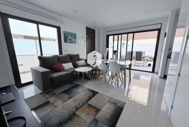 Aus zweiter Hand - Chalet -
Cabo Roig - Costa Blanca