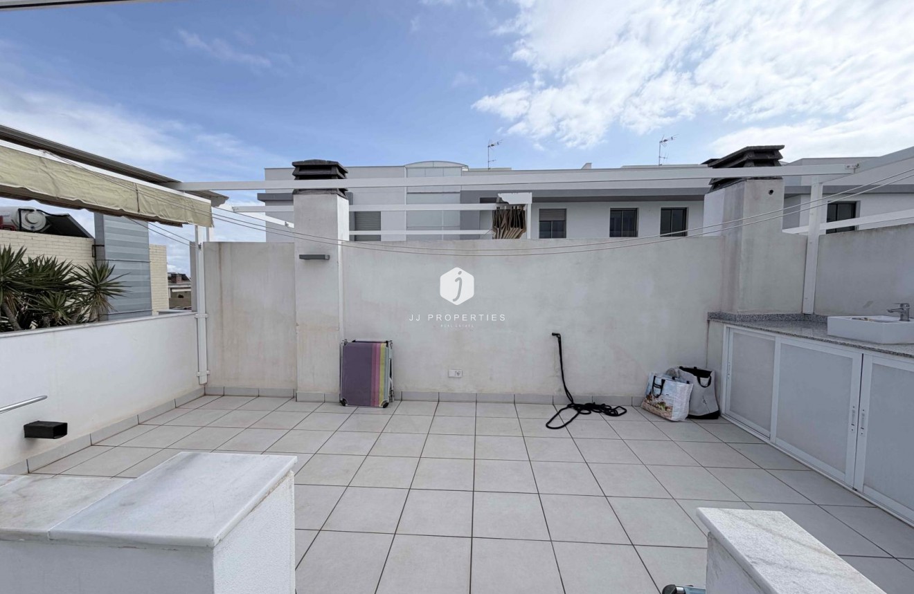 Aus zweiter Hand - Chalet -
Cabo Roig - Costa Blanca