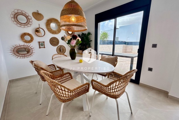 Aus zweiter Hand - Villa -
Benijofar - Pueblo 4