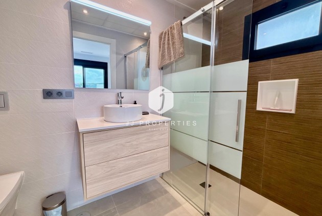 Aus zweiter Hand - Villa -
Benijofar - Pueblo 4