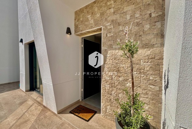 Aus zweiter Hand - Villa -
Benijofar - Pueblo 4