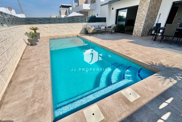 Aus zweiter Hand - Villa -
Benijofar - Pueblo 4