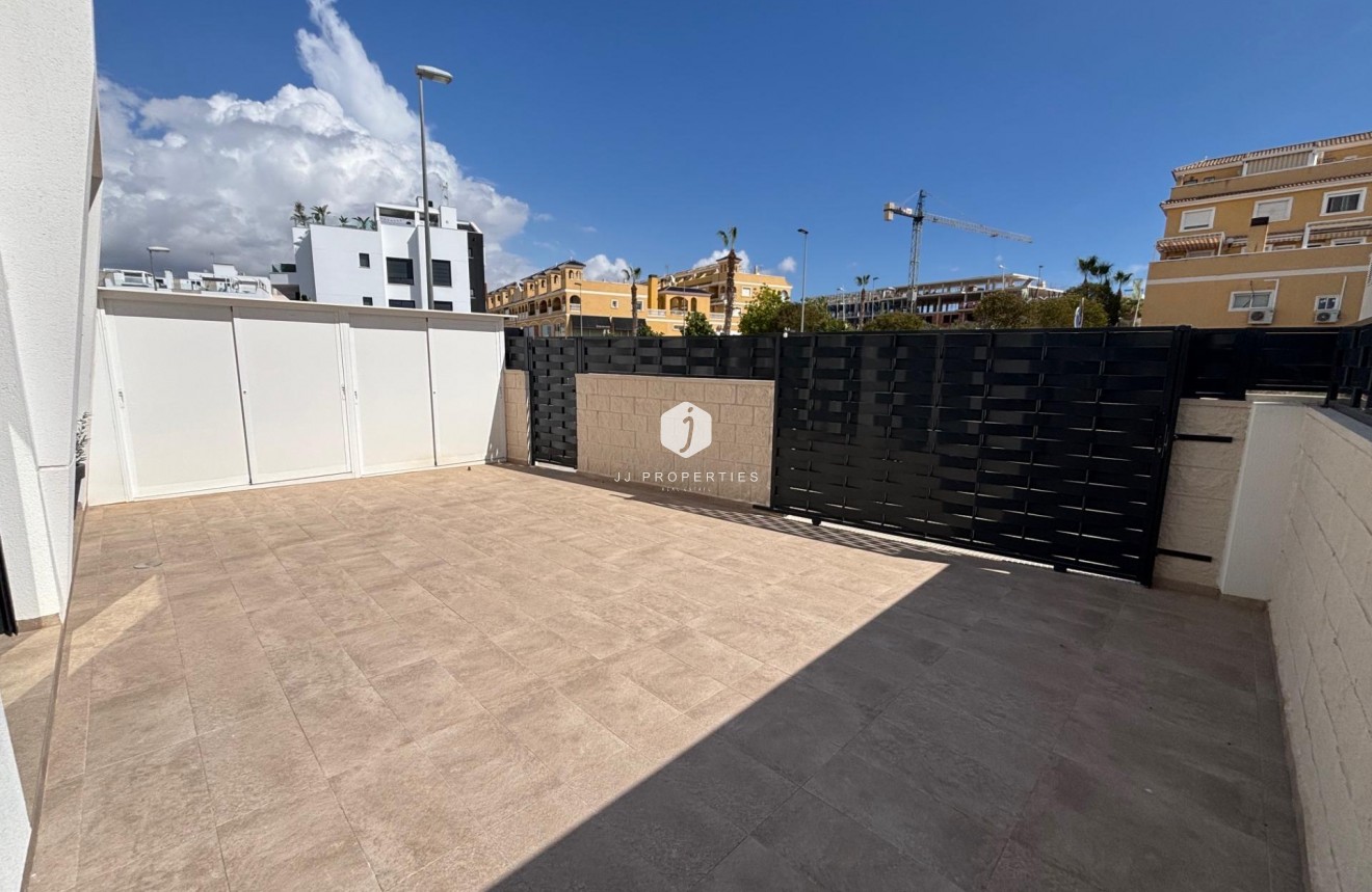 Aus zweiter Hand - Villa -
Benijofar - Pueblo 4