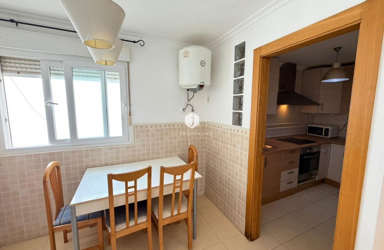 Aus zweiter Hand - Wohnung -
Torrevieja - Playa del Cura