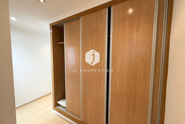 Aus zweiter Hand - Wohnung -
Torrevieja - Playa del Cura