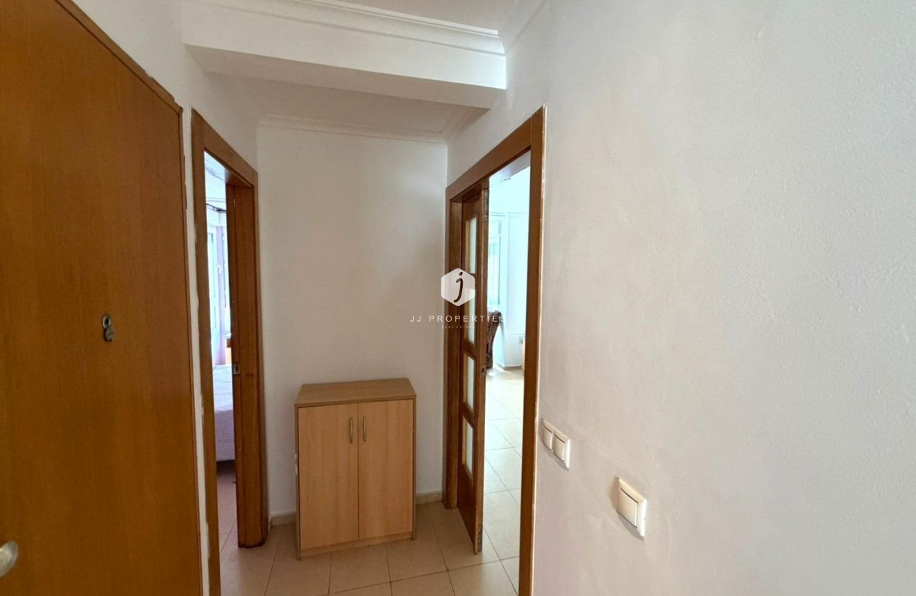 Aus zweiter Hand - Wohnung -
Torrevieja - Playa del Cura