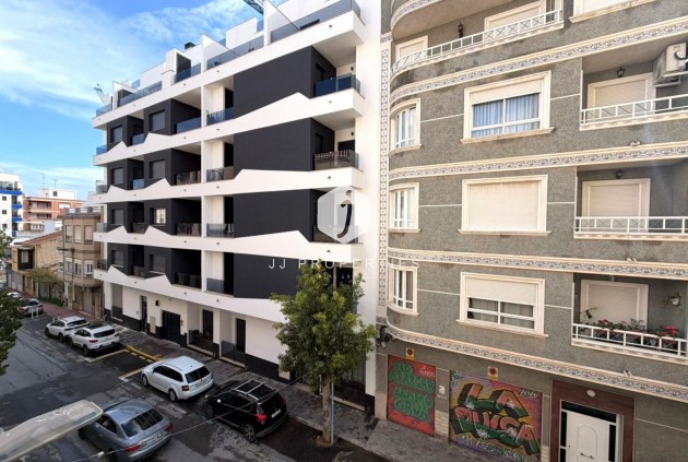 Aus zweiter Hand - Wohnung -
Torrevieja - Playa del Cura