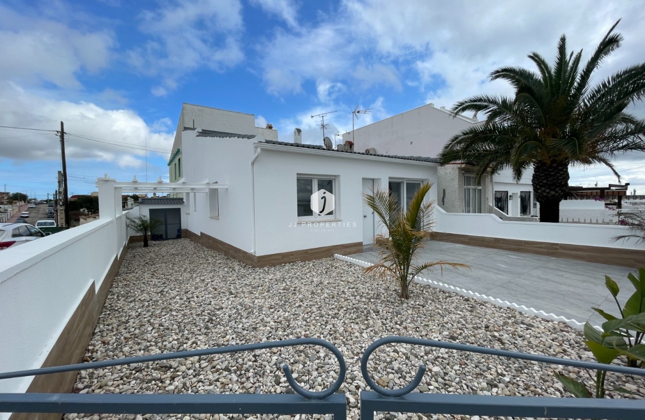 Aus zweiter Hand - Bungalow -
Ciudad Quesada - Costa Blanca