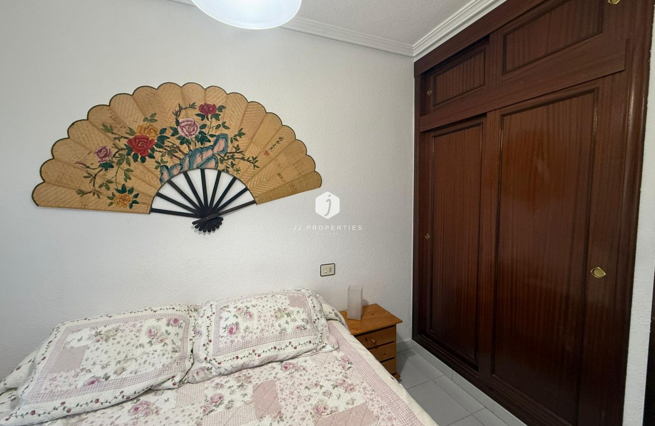 Aus zweiter Hand - Wohnung -
Torrevieja - Acequion