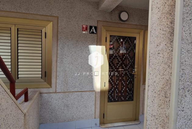 Aus zweiter Hand - Wohnung -
Torrevieja - Acequion