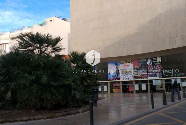 D'occasion - Appartement -
Torrevieja - Costa Blanca