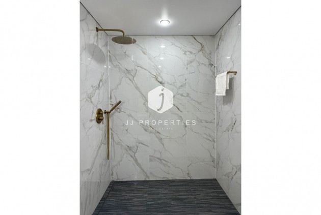 D'occasion - Appartement -
Torrevieja - Costa Blanca