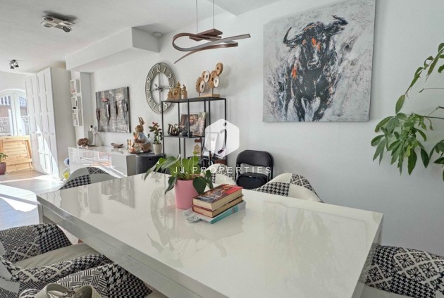 Aus zweiter Hand - Chalet -
Orihuela Costa - Costa Blanca