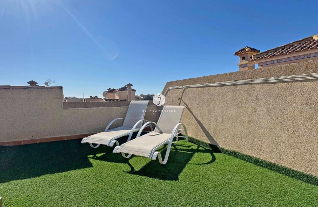 Aus zweiter Hand - Chalet -
Orihuela Costa - Costa Blanca