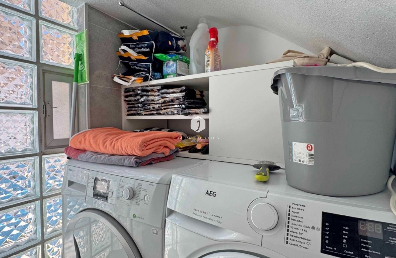 Aus zweiter Hand - Chalet -
Orihuela Costa - Costa Blanca