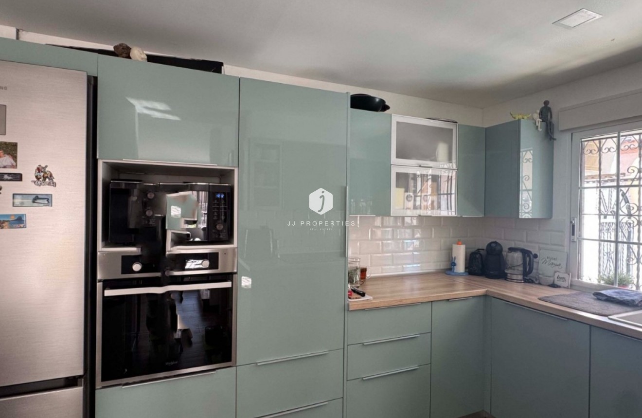 Aus zweiter Hand - Chalet -
Orihuela Costa - Costa Blanca