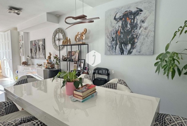 Aus zweiter Hand - Chalet -
Orihuela Costa - Costa Blanca