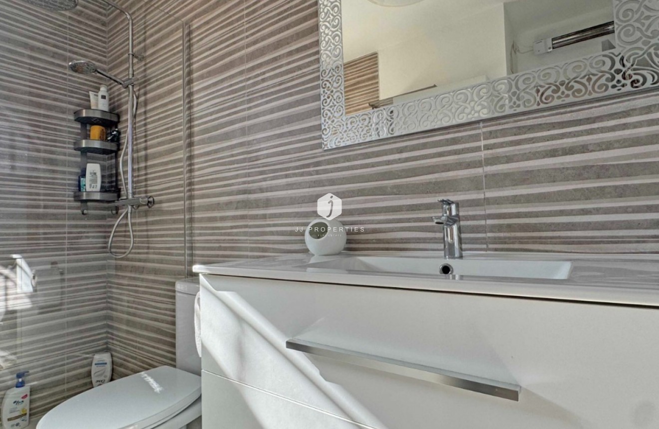 Aus zweiter Hand - Chalet -
Orihuela Costa - Costa Blanca