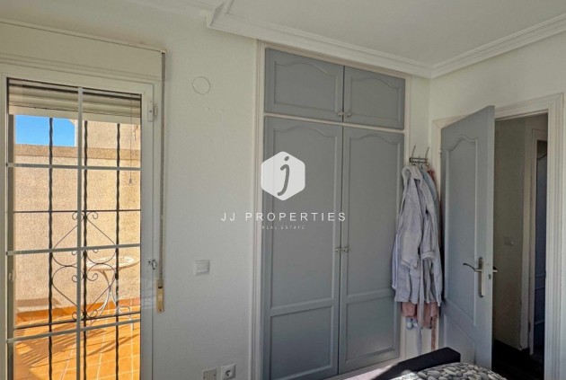 Aus zweiter Hand - Chalet -
Orihuela Costa - Costa Blanca