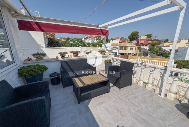 Aus zweiter Hand - Chalet -
Torrevieja - Costa Blanca