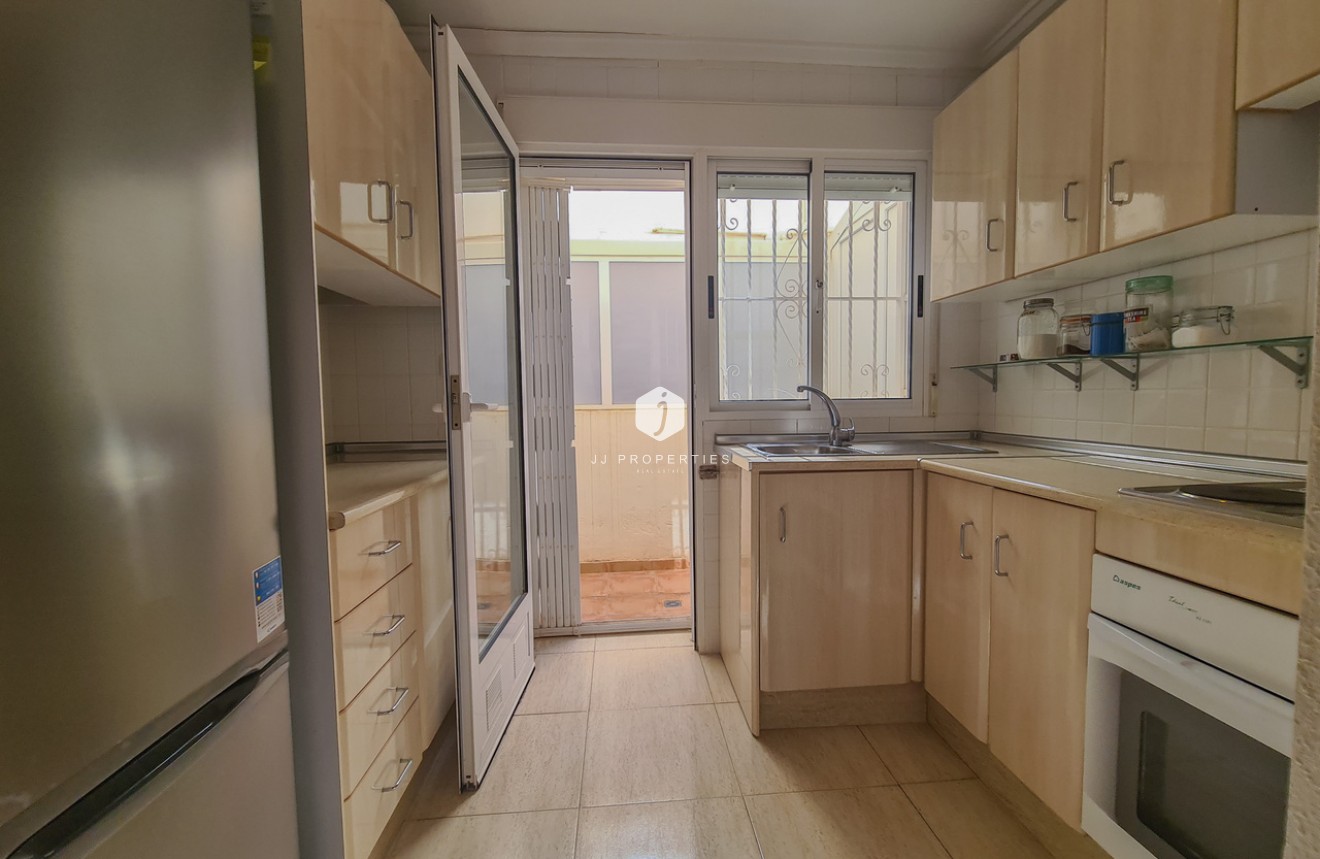 D'occasion - Appartement -
Torrevieja - Costa Blanca