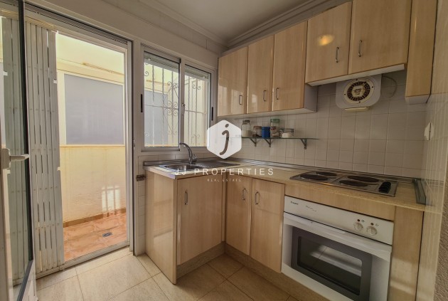 D'occasion - Appartement -
Torrevieja - Costa Blanca