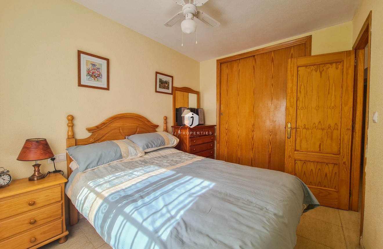 D'occasion - Appartement -
Torrevieja - Costa Blanca