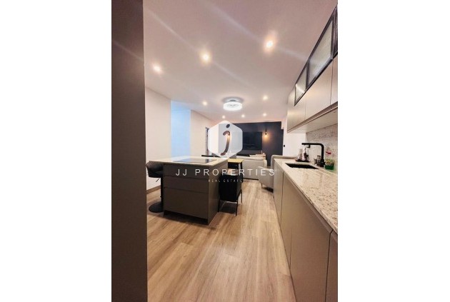 Aus zweiter Hand - Chalet -
San Miguel de Salinas - Inland